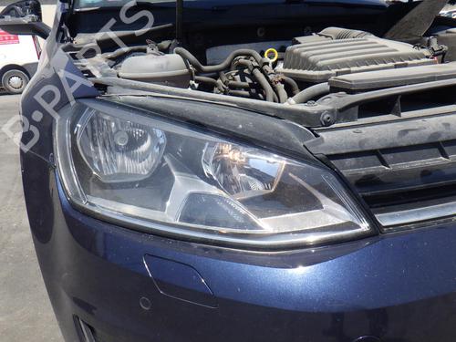 Used Right headlight VW GOLF VII (5G1, BQ1, BE1, BE2) 1.4 TSI (140 hp) 28953349