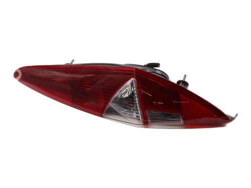 Used Right taillight FIAT PUNTO (188_) 1.2 60 (188.030, .050, .130, .150, .230, .250) (60 hp) 31067687