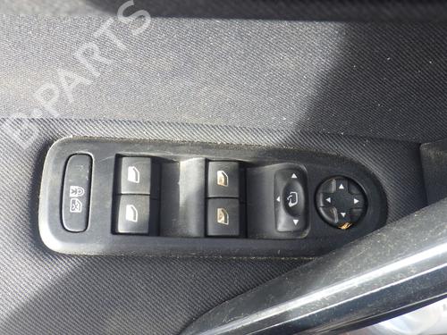 Used Left front window switch Left front window switch 39466294 39466294