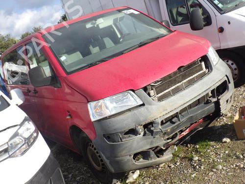 Left headlight VW TRANSPORTER T5 Bus (7HB, 7HJ, 7EB, 7EJ) 2.5 TDI | BP31136737C28 