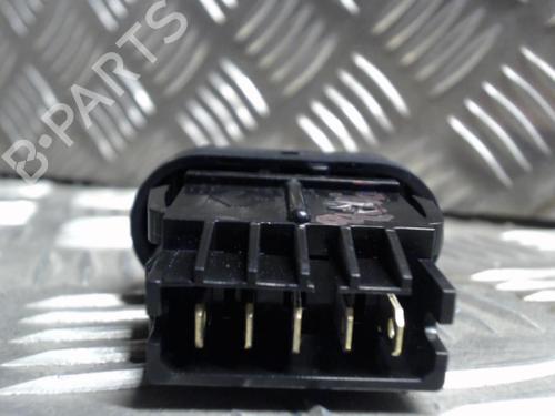 Used Switch Switch DACIA DUSTER (HS_) 1.5 dCi 4x4 (HSMC, HSMD) (110 hp) 34527405 34527405