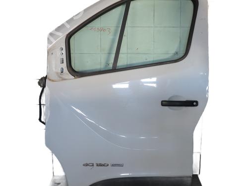 Used Left front door RENAULT TRAFIC III Van (FG_) 1.6 dCi 95 (FGMJ, FGMR) (95 hp) 30085137