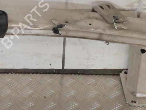 Used Front bumper reinforcement Front bumper reinforcement 37250748 37250748
