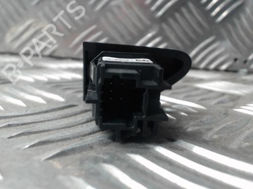 Used Warning switch RENAULT CLIO IV (BH_) 1.5 dCi 75 (75 hp) 24289868