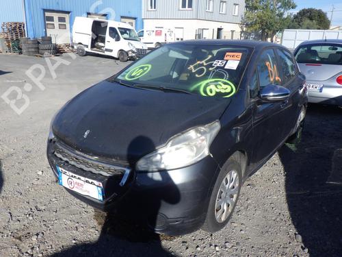 Used Display monitor PEUGEOT 208 I (CA_, CC_) 1.4 HDi (68 hp) 28813565