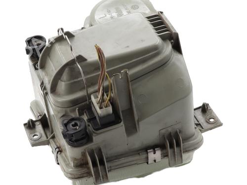 Left headlight MERCEDES-BENZ VITO Van (W638) 110 CDI 2.2 (638.094) | BP32341879C28 