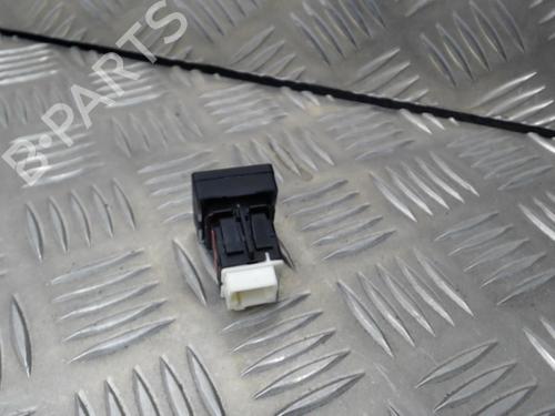 Used Switch Switch CITROËN BERLINGO MULTISPACE (B9) 1.6 HDi 90 (90 hp) 34527408 34527408