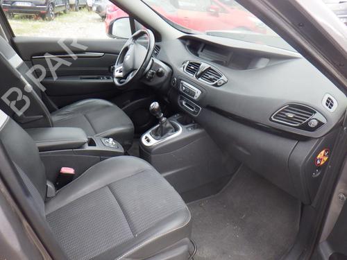 Right taillight RENAULT GRAND SCÉNIC III (JZ0/1_) 1.5 dCi (JZ09, JZ0D, JZ10, JZ14, JZ1G, JZ29, JZ2C) | BP32068338C35 