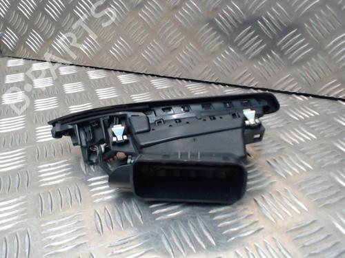 Used Air vent Air vent PEUGEOT 208 I (CA_, CC_) 1.2 VTi 68 / PureTech 68 (68 hp) 24289095 24289095