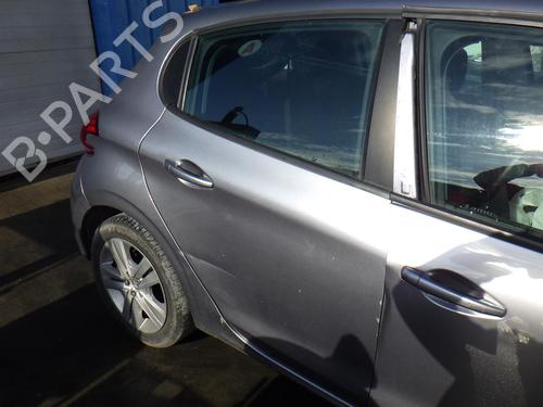 Used Right rear door PEUGEOT 208 I (CA_, CC_) 1.2 PureTech 82 (82 hp) 24288441