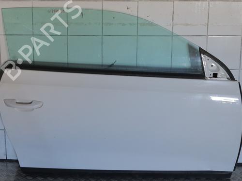 Dør højre fortil Dør højre fortil VW SCIROCCO III (137, 138) 1.4 TSI (160 hp) 36467070 36467070