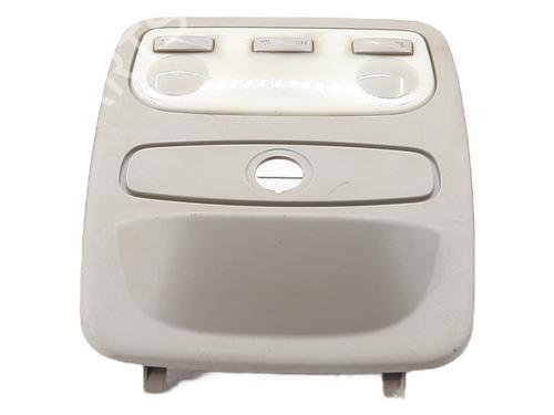 interior-roof-light-renault-captur-i-j5_-h5_-2013-33038754 main image