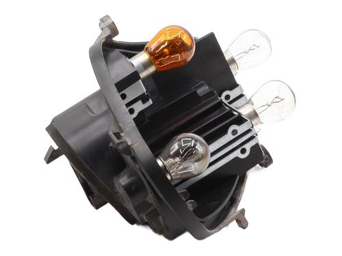Lamp holder CITROËN C4 II (NC_) 1.6 HDi 115 | BP31636786L10