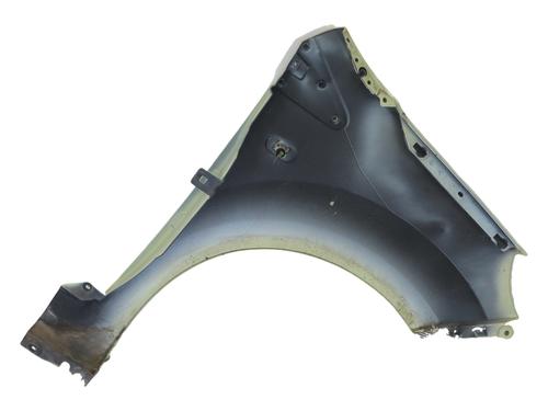 Used Left front fenders Left front fenders 38923903 38923903