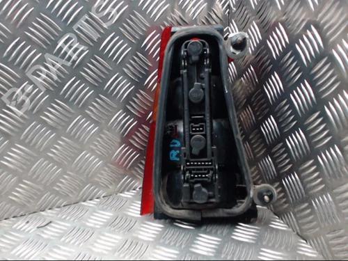 Høyre baklys Høyre baklys CITROËN AX (ZA-_) 10 (44 hp) 24292272 24292272