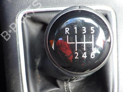 Gearknop VW TIGUAN (5N_) 2.0 TDI (140 hp) 32326657