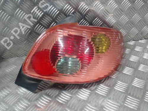 Used Right taillight PEUGEOT 206 Hatchback (2A/C) 1.6 16V (109 hp) 24291543
