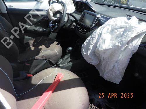 Front wiper motor PEUGEOT 208 I (CA_, CC_) 1.6 BlueHDi 100 | BP25406719M29 