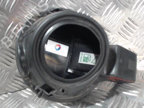 Fuel flap PEUGEOT 208 I (CA_, CC_) 1.2 VTI 82 | BP24290579C131