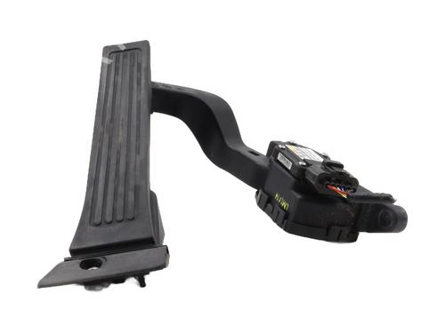 Used Pedal HYUNDAI ix35 (LM, EL, ELH) 1.7 CRDi (116 hp) 32854838