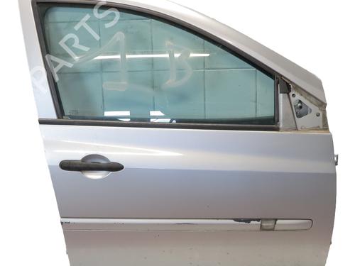 Used Right front door RENAULT CLIO III (BR0/1, CR0/1) 1.2 16V (BR02, BR0J, BR11, CR02, CR0J, CR11) (75 hp) 31275849