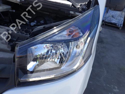 Used Left headlight RENAULT TRAFIC III Van (FG_) 1.6 dCi 95 (FGMJ, FGMR) (95 hp) 28964158