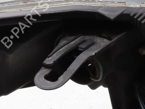 left-headlight-renault-megane-iii-hatchback-bz01_-b3_-2008-38227391 main image