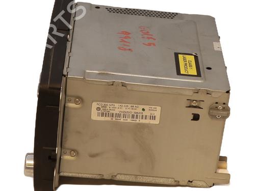 Radio VW GOLF V (1K1) 1.9 TDI | BP28103304E6 - Image 2