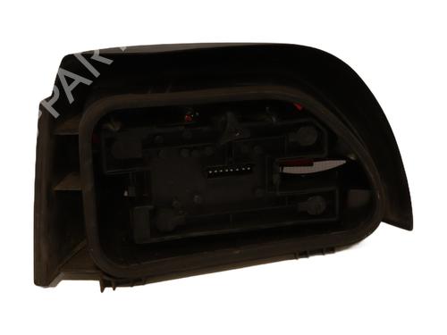 Used Right taillight Right taillight 28035992 28035992