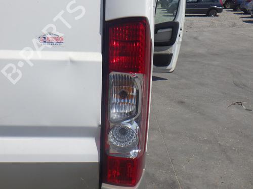 Used Right taillight CITROËN JUMPER II Van 2.2 HDi 130 (130 hp) 28100471