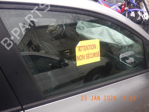 Used Front right door window RENAULT CLIO V (B7_) 1.5 Blue dCi 85 (B7AG) (86 hp) 31857425