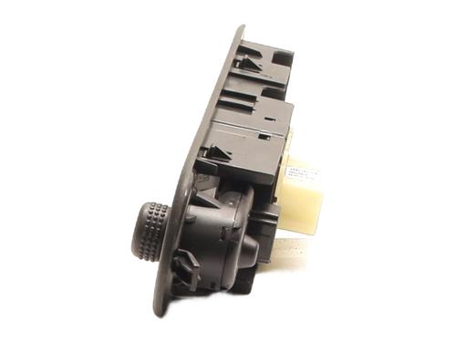 Used Left front window switch Left front window switch RENAULT CLIO IV Grandtour (KH_) 0.9 TCe 90 (90 hp) 32750804 32750804