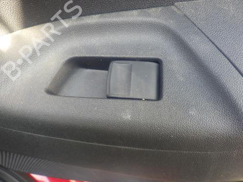 Interrupteur de vitre avant droite Interrupteur de vitre avant droite TOYOTA AYGO (_B4_) 1.0 VVTi (KGB40) (72 hp) 36168179 36168179
