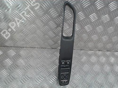 Used Left front window switch RENAULT CLIO IV (BH_) 1.5 dCi 90 (90 hp) 24286093