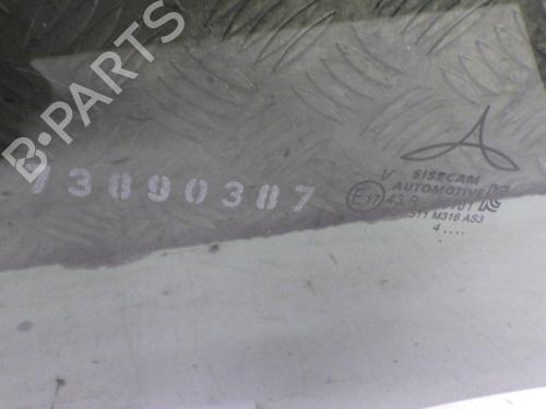 rear-right-door-window-renault-clio-v-b7_-2019-38562598 main image