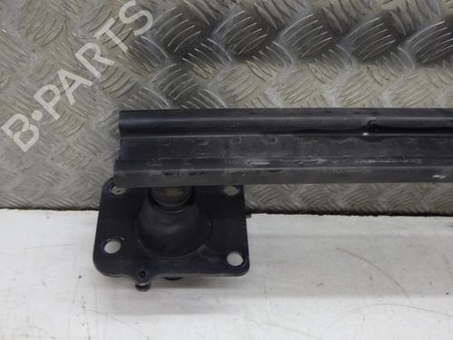 Used Front bumper reinforcement Front bumper reinforcement 37032151 37032151