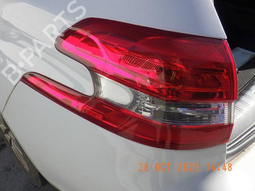 Venstre baglygte PEUGEOT 308 SW II (LC_, LJ_, LR_, LX_, L4_) 1.5 BlueHDi 100 (102 hp) 29935005