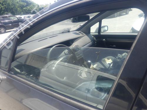Used Front left door window Front left door window 37203100 37203100