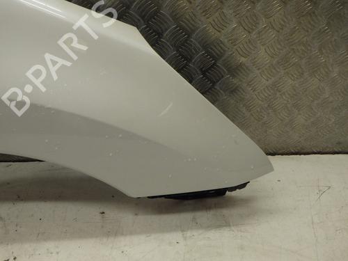 Used Right front fenders Right front fenders 38922171 38922171