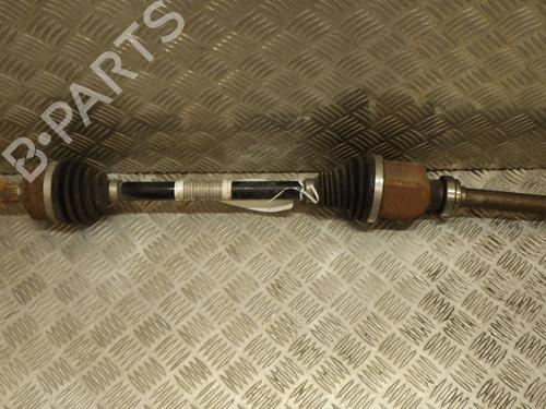 Used Right front driveshaft PEUGEOT 2008 II (UD_, US_, UY_, UJ_, UR_, UC_) 1.2 PureTech 130 (USHNS, URHNS) (130 hp) 28798308