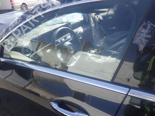 dr-rude-ventre-foran-mercedes-benz-cla-c118-2019-33046426 main image