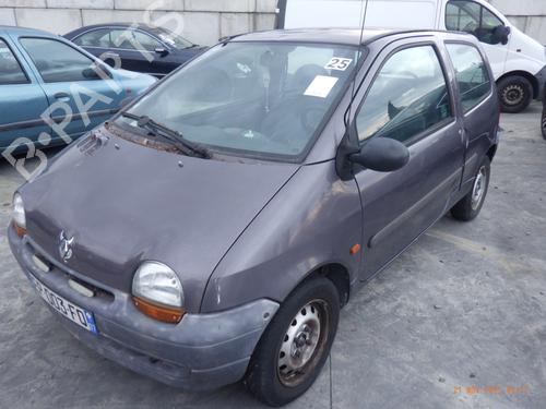 Guarda-lamas esquerdo RENAULT TWINGO I (C06_) 1.2 (C066, C068) | BP30648139C41