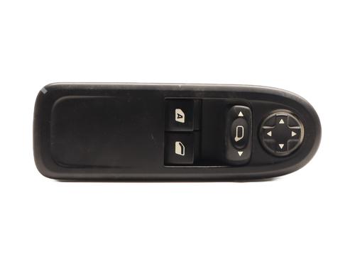 Used Left front window switch CITROËN C3 II (SC_) 1.2 VTi 82 (82 hp) 31194841