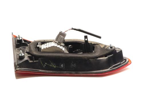 Right tailgate light TOYOTA YARIS (_P13_) 1.5 Hybrid (NHP130_, NHP130) | BP32212988C80 