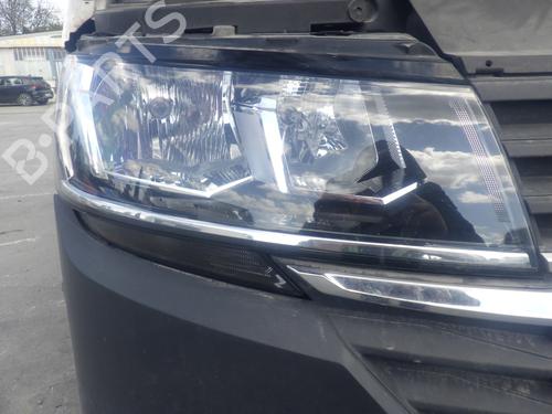 Used Right headlight Right headlight VW TRANSPORTER T6 Van (SGA, SGH, SHA, SHH) 2.0 TDI (150 hp) 33827412 33827412