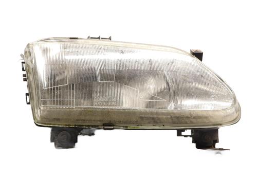 Used Right headlight Right headlight RENAULT MEGANE I (BA0/1_) 1.9 dTi (BA08, BA0N) (98 hp) 32272428 32272428