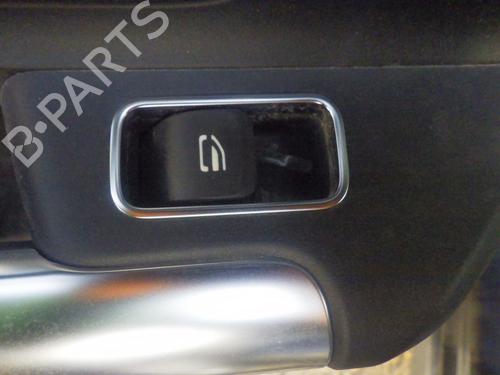 hjre-bagtil-elrude-kontakt-mercedes-benz-gla-h247-2020-32021768 main image