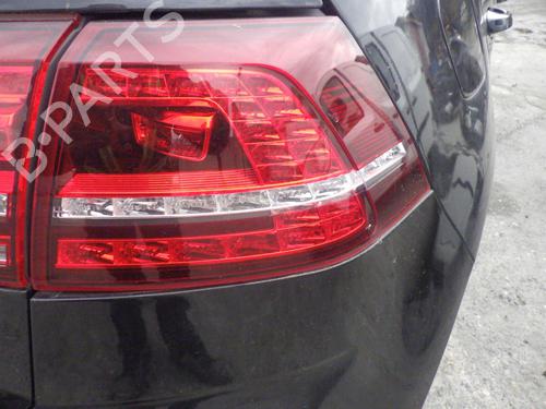 Używane Lampa tylna prawa VW GOLF VII (5G1, BQ1, BE1, BE2) 2.0 TDI (150 hp) 30854472