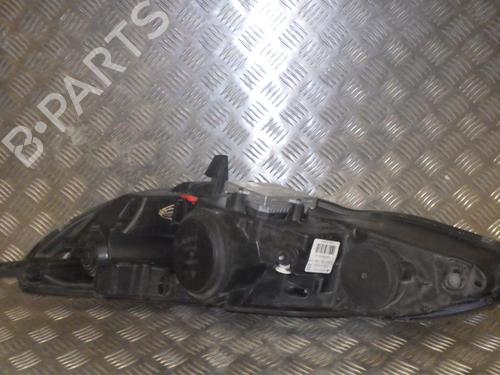 Used Right headlight Right headlight PEUGEOT 407 (6D_) 3.0 (6DXFVJ) (211 hp) 24286179 24286179