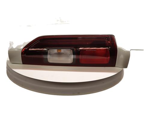 right-taillight-opel-vivaro-b-van-x82-2014-2015-2016-2017-2018-2019-2020-36652849 main image